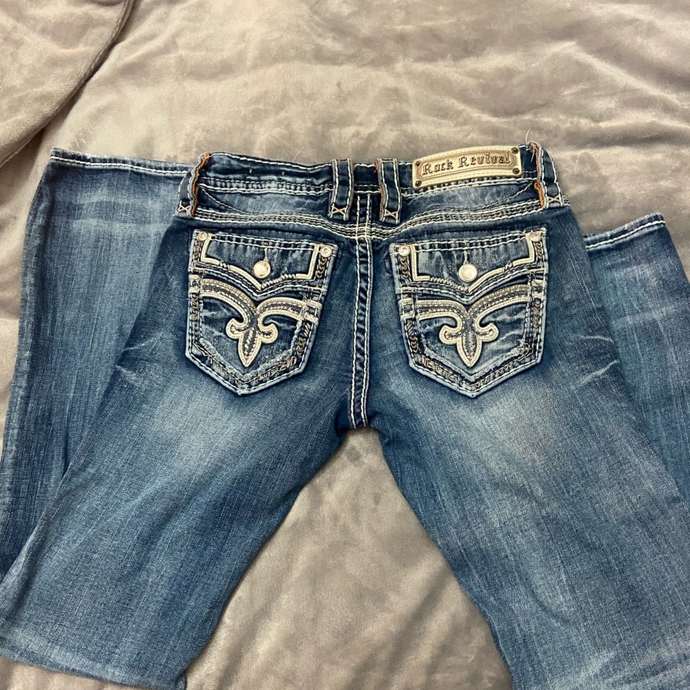 Rock Revivals size 26 boot cut jeans
